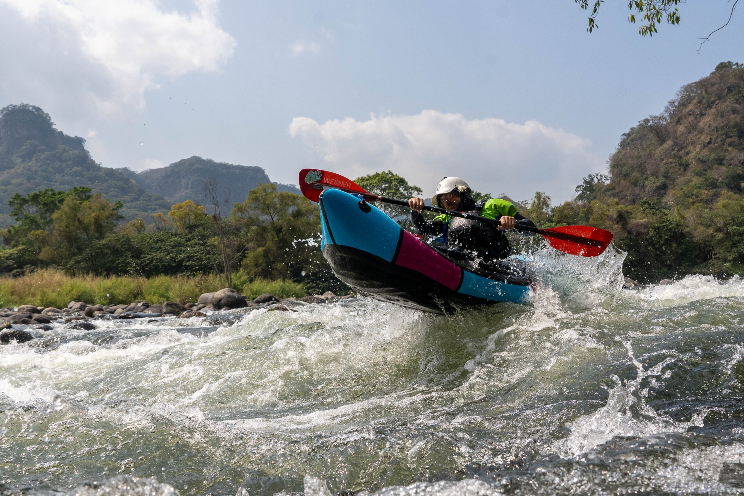 Pescados section of the Antiqua River, Packrafting Veracruz, Mexico. hotos by Juan Femat.